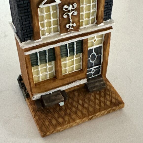 K’s Collection Figurine For Miniature Village - Picture 5 of 11